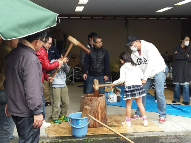 餅つき