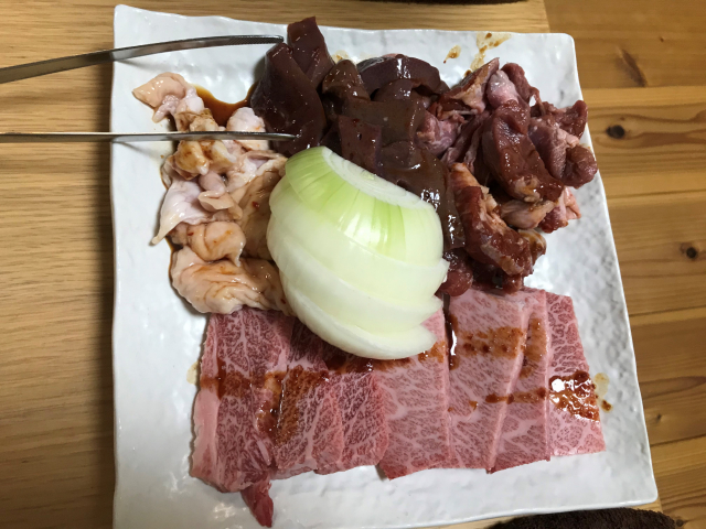 お肉