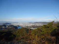 継鹿尾山 継鹿尾山